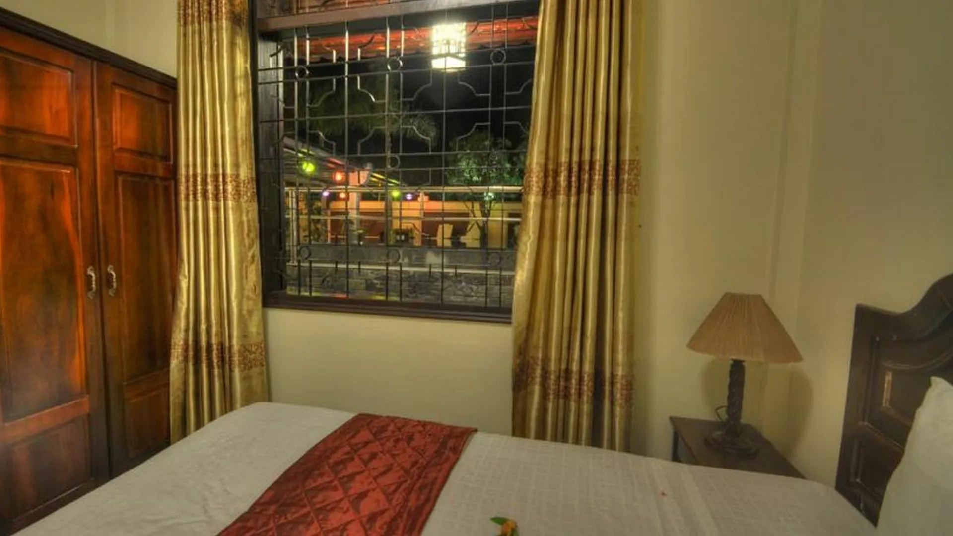 Huy Hoang Garden Hotel Χόι Αν